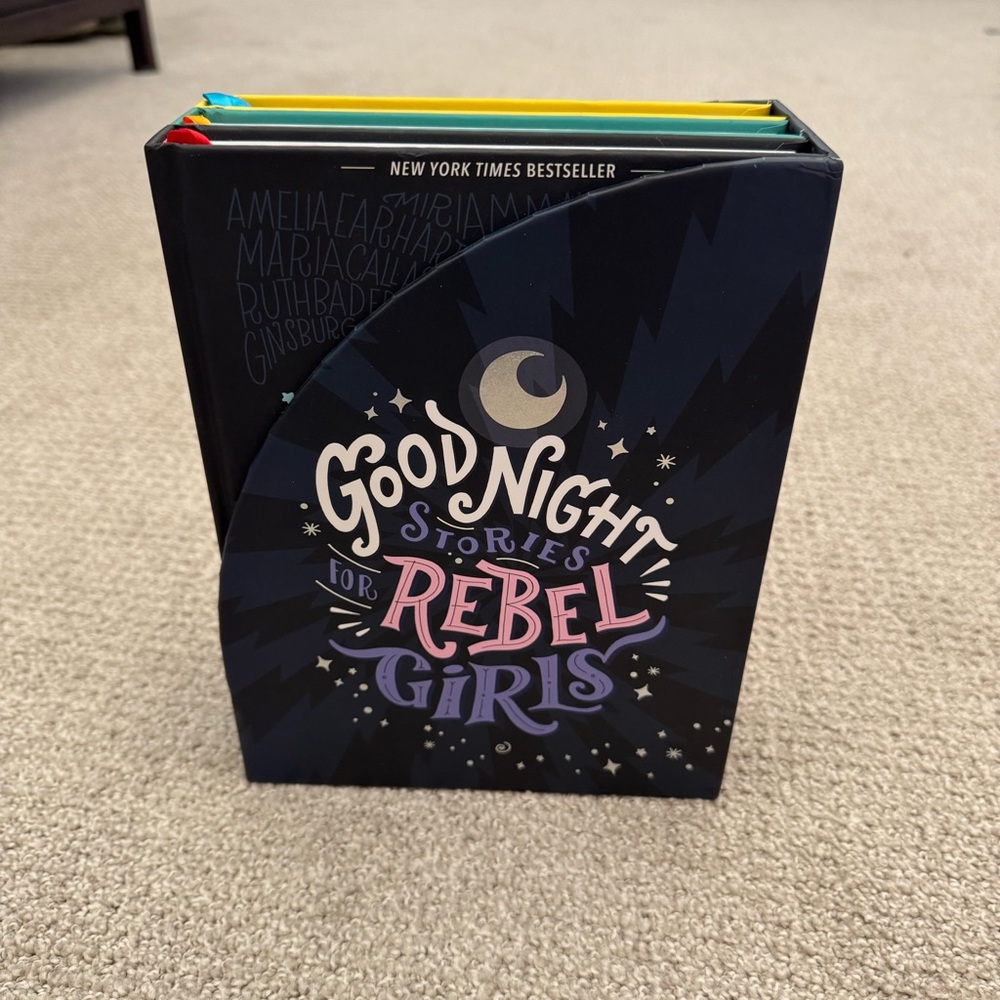 Good Night Stories for Rebel Girls Book Set
